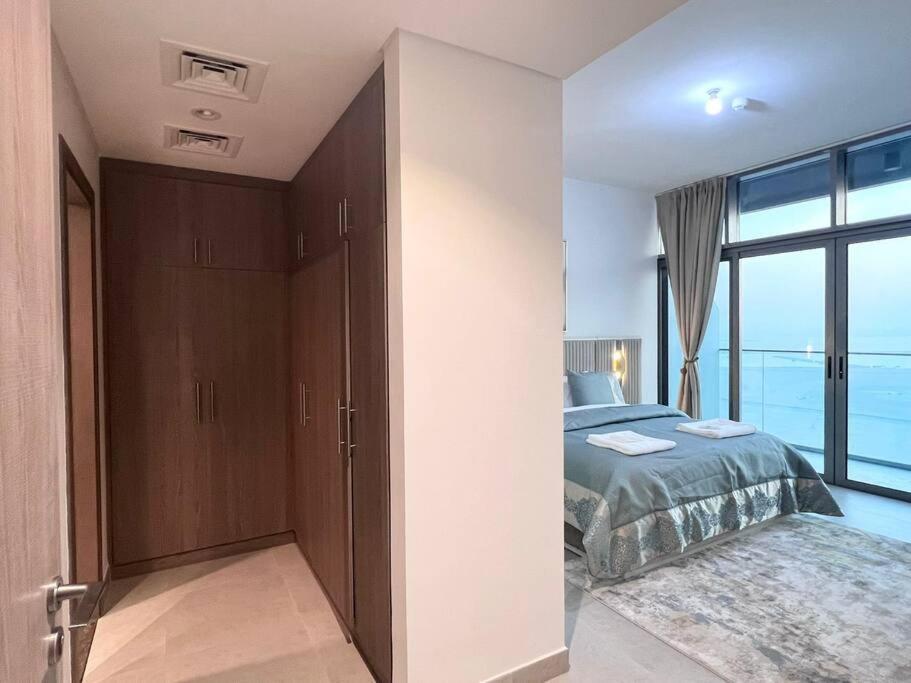 Apartment Seaview Abu Dhabi